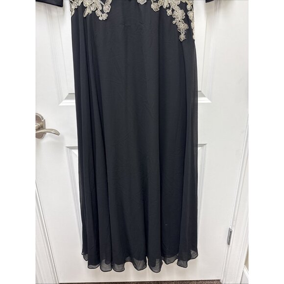 Betsy & Adam Size 14 Black Gold Floral-Embroidered Mesh 3/4-Sleeve Gown Dress - Picture 4 of 9